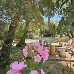 Domaine Authentique De Rose אוהל מפואר פורטו-וישיו
