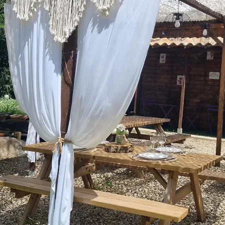Campismo de Luxo Domaine Authentique De Rose *