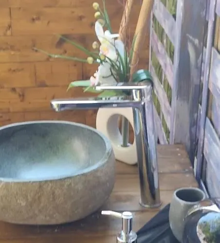 Domaine Authentique De Rose Glamping *